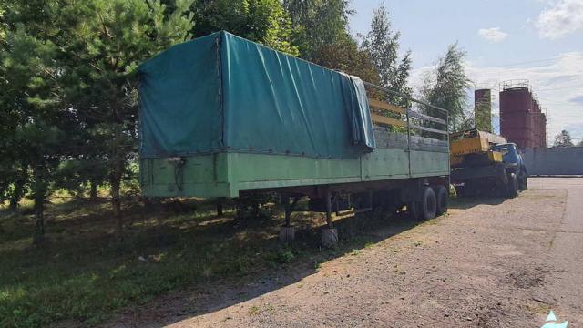 Полуприцеп тентовый ОДАЗ 9370, 1985 г.в., рег. №2030 ТМ (Могилевский р-н, д.Макаренцы)