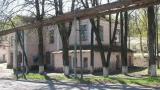 Двухэтажное административное здание с пристройками общей пл. 378,0 кв.м. (г.Витебск, ул. Академика Павлова, 48)