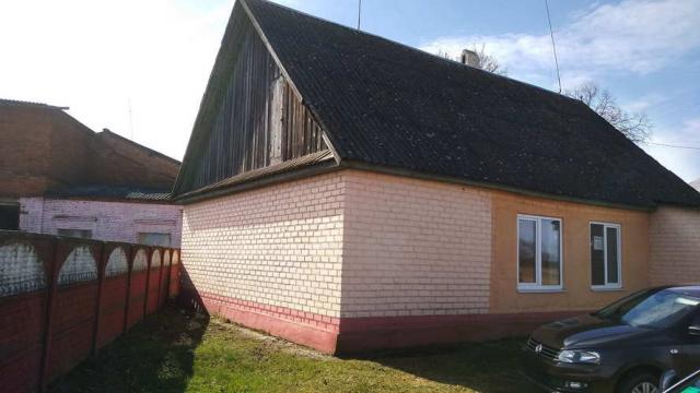 Капитальное строение с инв. №122/С-17331, магазин пл. 86,7 кв.м. (Брестская обл., Ивацевичский р-н, г.Коссово, ул. Совхозная, 10Б)