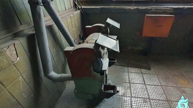 Станок точильно-шлифовальный 3Б634, Н, абразив, 0,427 тн, инв. №2970 (цех №4) (г.Могилев, ул. Первомайская, 77)
