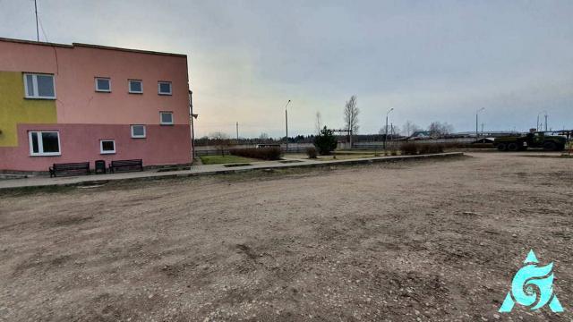 Комплекс из 17 зданий и сооружений (имущества) производственной базы общей пл. 866,7 кв.м. (Оршанский р-н, г.п. Ореховск, ул. Ленина, 36)
