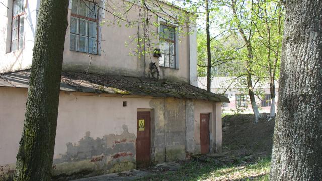 Двухэтажное административное здание с пристройками общей пл. 378,0 кв.м. (г.Витебск, ул. Академика Павлова, 48)