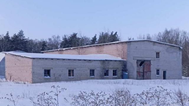 Мастерская в д.Ивесь, инв. №1448 (Витебская обл., Глубокский р-н, Псуевский с/с, вблизи д.Ивесь)