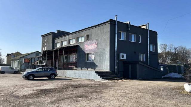 Продажа права на заключение договора аренды помещений торгового центра пл. 681,9 кв.м. расположенных на 1-м и 2-м этажах капитального строения с инв. №600/С-92914 общей пл. 773 кв.м. (Минская обл., Минский р-н, Ждановичский с/с, аг.Ратомка, ул. Минская, 2