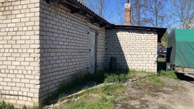 Капитальное строение с инв. №601/C-14083, магазин «Колосок» пл. 232,5 кв.м. (Минская обл., Логойский р-н, г.п.Плещеницы, ул. Октябрьская, 41)