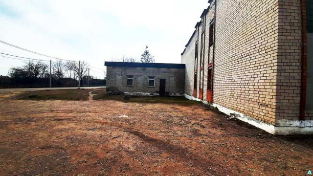 Капитальное строение с инв. №130/С-40322, столовая пл. 308,5 кв.м. (Брестская обл., Пинский р-н, Поречский с/с, д.Тобулки, ул. Центральная, 33)