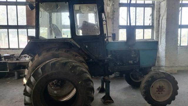 Трактор Беларус-82.1, инв. №4046 (Витебский р-н, аг.Тулово, ул. Техническая, 15)