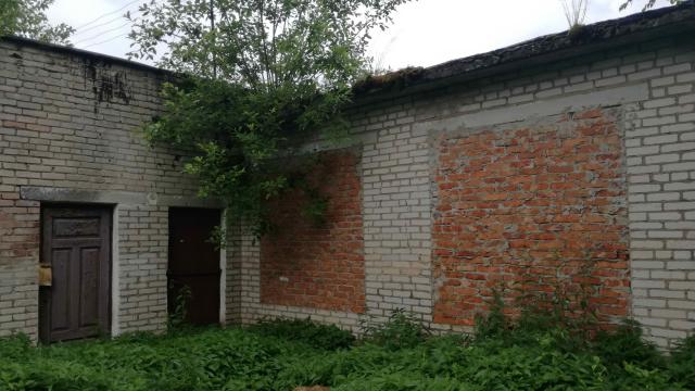 Капитальное строение с инв. №220/C-15760, магазин пл. 112,5 кв.м. (Глубокский р-н, д. Мосар, ул. Центральная, 93)