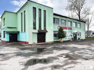 Продажа права на заключение договора аренды части помещений магазина пл. 230 кв.м. с торговым и холодильным оборудованием для размещения объекта розничной торговли (Минская обл., Минский р-н, Горанский с/с, аг.Чачково, ул. Центральная, 7А). Начальная цена (размер ежемесячной арендной платы): 3150 бел. руб. с НДС 20%.