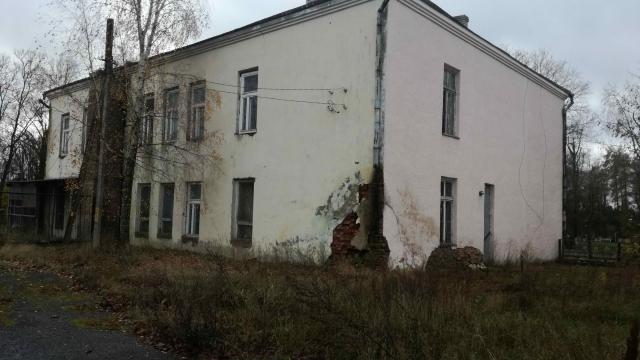 Капитальное cтроение с инв. №220/C-14817, двухэтажный магазин «Универмаг» пл. 590,7 кв.м. (Глубокский р-н, гп.Подсвилье, ул. Советская, 35)