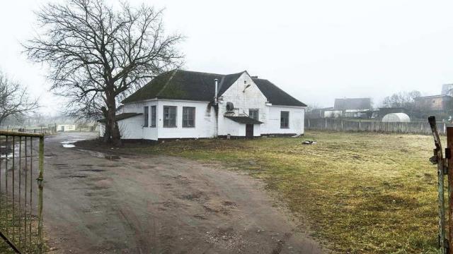 Капитальное строение с инв. №630/C-49165, рыбный цех пл. 194,5 кв.м. (Минская обл., Молодечненский р-н, Красненский с/с, д.Красное, ул. Новикова, 15)