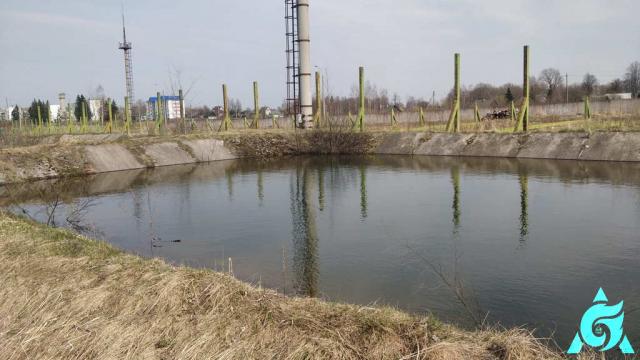 Комплекс из 17 зданий и сооружений (имущества) производственной базы общей пл. 866,7 кв.м. (Оршанский р-н, г.п. Ореховск, ул. Ленина, 36)
