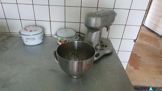 Миксер Bork E800, инв. №10417 (столовая) (г.Могилев, ул. Первомайская, 77)