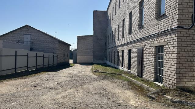 Капитальное строение с инв. №620/C-1283, магазин «Дом торговли» пл. 9777,8 кв.м. (Минская обл., г.Дзержинск, ул. Карла Маркса, 3)