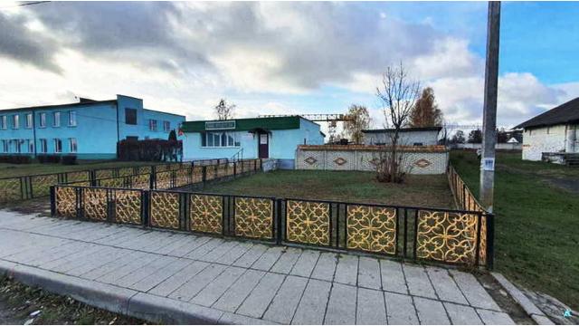 Капитальное строение с инв. №122/С-24663, магазин пл. 70,1 кв.м. (Брестская обл., г.Ивацевичи, ул. Заводская, 2)