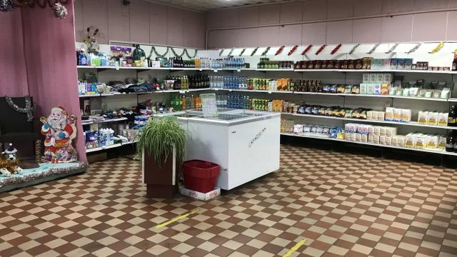 Капитальное строение с инв. №254/C-112556, магазин пл. 469,3 кв.м. (Миорский р-н, Новопогостский с/с, д. Новый Погост, ул. Миорская, 7)