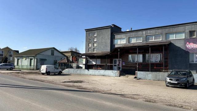 Продажа права на заключение договора аренды помещений торгового центра пл. 681,9 кв.м. расположенных на 1-м и 2-м этажах капитального строения с инв. №600/С-92914 общей пл. 773 кв.м. (Минская обл., Минский р-н, Ждановичский с/с, аг.Ратомка, ул. Минская, 2