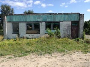 Капитальное cтроение с инв. №220/C-16510, магазин пл. 58,3 кв.м. (Глубокский р-н, д.Ловцы, ул. Центральная, 33)