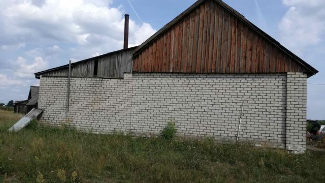 Капитальное cтроение с инв. №220/C-11550, магазин пл. 67,4 кв.м. (Глубокский р-н, д.Малые Довыдки, ул. Пущевская, 36)