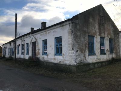 Капитальное строение с инв. №254/C-112528, магазин пл. 255,1 кв.м. (Миорский р-н, Новопогостский с/с, д. Новый Погост, ул. Котовская, 1)