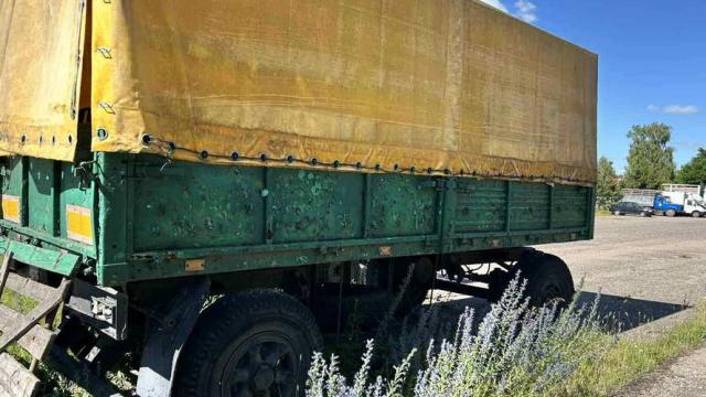 Прицеп МАЗ-8926, рег. знак 0536 СМ (Брестская обл., г.Дрогичин, ул. Ленина, 136)