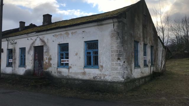 Капитальное строение с инв. №254/C-112528, магазин пл. 255,1 кв.м. (Миорский р-н, Новопогостский с/с, д. Новый Погост, ул. Котовская, 1)