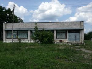 Капитальное cтроение с инв. №220/C-11549, магазин пл. 294,8 кв.м. (Глубокский р-н, д.Стринадки, ул. Центральная, 2)