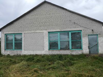 Капитальное строение с инв. №220/C-16537, магазин пл. 146,8 кв.м. (Глубокский р-н, д. Гирстуны, ул. Заречная, 37)