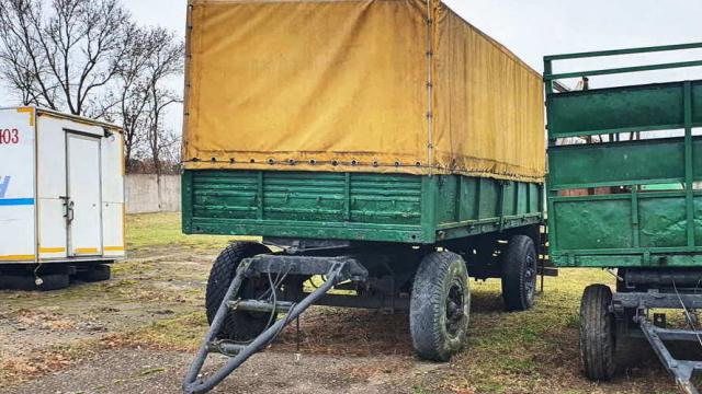 Прицеп МАЗ-8926, рег. знак 0536 СМ (Брестская обл., г.Дрогичин, ул. Ленина, 136)