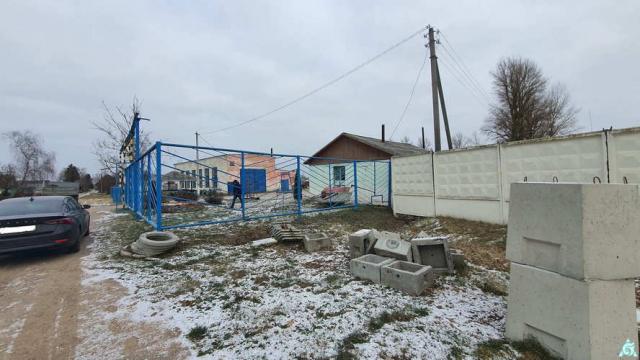 Комплекс 3 зданий и сооружений мехдвора с благоустройством и прочим имуществом (Витебский район, аг.Тулово)
