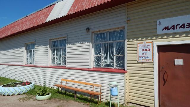 Капитальное строение с инв. №254/C-112341, магазин пл. 243,9 кв.м. (Миорский р-н, д.Долгиново, ул. Молодёжная, 4)