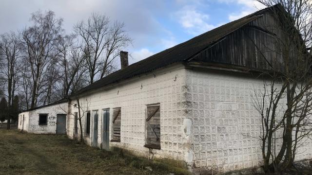 Капитальное строение с инв. №254/C-112528, магазин пл. 255,1 кв.м. (Миорский р-н, Новопогостский с/с, д. Новый Погост, ул. Котовская, 1)