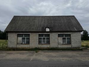 Капитальное строение с инв. №220/C-15761, магазин пл. 89,4 кв.м. (Глубокский р-н, д. Королевичи, ул. Центральная, 4)