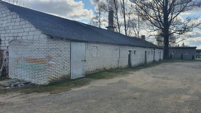 Капитальное строение с инв. №211/C-8395, здание магазина «Универмаг» пл. 2143,5 кв.м. (г.Миоры, ул. Коммунистическая, 14)