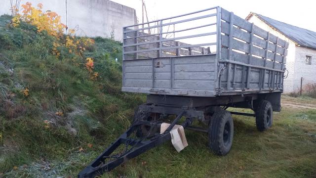 Прицеп 2ПТС4, рег. №0872 ВВ-2 (г.Глубокое, ул. Железнодорожная, 1)