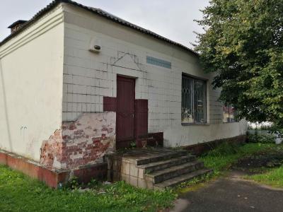 Капитальное строение с инв. №254/C-112506, магазин «Парфюмерия-галантерея» пл. 113,5 кв.м. (Миорский р-н, г.Дисна, ул. Юбилейная, 39)