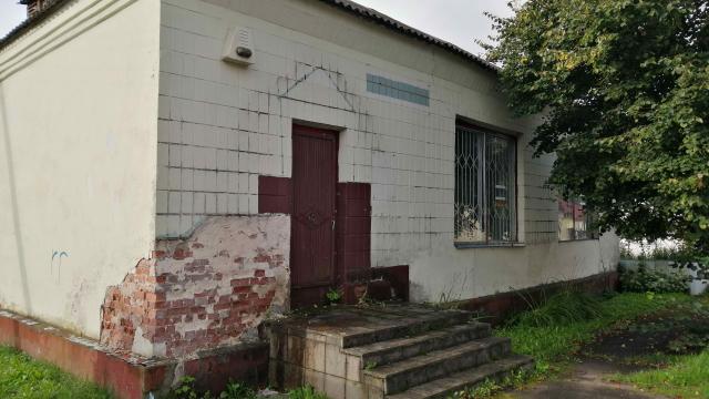 Капитальное строение с инв. №254/C-112506, магазин «Парфюмерия-галантерея» пл. 113,5 кв.м. (Миорский р-н, г.Дисна, ул. Юбилейная, 39)