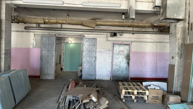 Капитальное строение с инв. №620/C-1283, магазин «Дом торговли» пл. 9777,8 кв.м. (Минская обл., г.Дзержинск, ул. Карла Маркса, 3)