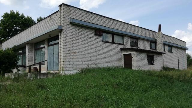 Капитальное cтроение с инв. №220/C-11549, магазин пл. 294,8 кв.м. (Глубокский р-н, д.Стринадки, ул. Центральная, 2)