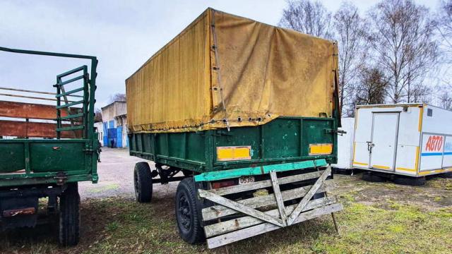 Прицеп МАЗ-8926, рег. знак 0536 СМ (Брестская обл., г.Дрогичин, ул. Ленина, 136)