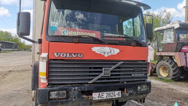 Автомобиль грузовой специальный Вольво FL 618, 1999 г.в., рег. № AE 2824-6 (Могилев)