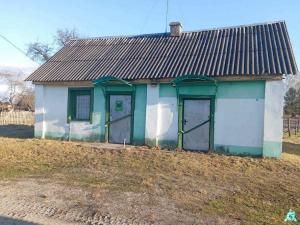 Капитальное строение с инв. №150/С-21012, магазин №33 ТПС пл. 44,0 кв.м. (Брестская обл., Лунинецкий р-н, Бостынский с/с, аг.Бостынь, ул.Зылевича, д. 25)