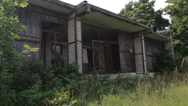 Капитальное cтроение с инв. №220/C-11549, магазин пл. 294,8 кв.м. (Глубокский р-н, д.Стринадки, ул. Центральная, 2)