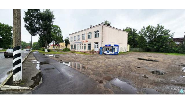 Капитальное строение с инв. №220/C-14817, магазин «Универмаг» пл. 590,7 кв.м. (Витебская обл., Глубокский р-н, г.п.Подсвилье, ул. Советская, 35)