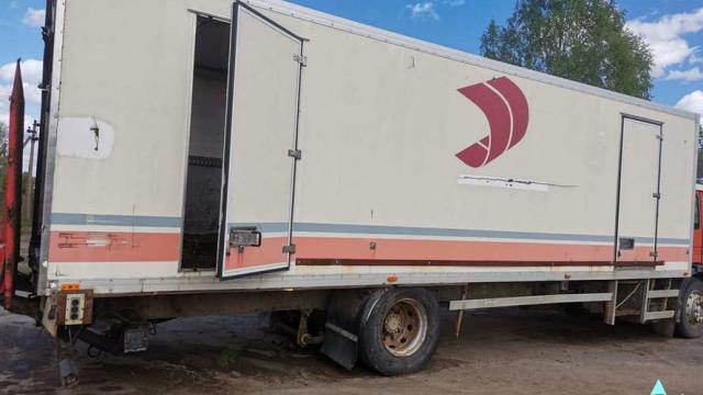 Автомобиль грузовой специальный Вольво FL 618, 1999 г.в., рег. № AE 2824-6 (Могилев)