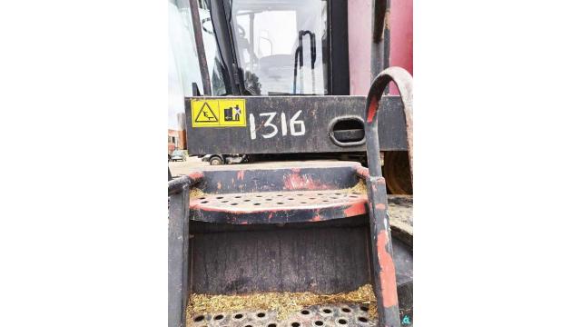 Комбайн КЗС 1218-10, 2011 г.в., инв. №1316 (Витебская обл., Лиозненский р-н, г.п.Лиозно, ул. Чкалова, 24)