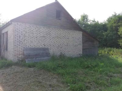 Капитальное cтроение с инв. №220/C-16504, магазин пл. 53,3 кв.м. (Глубокский р-н, д.Замхово, ул. Центральная, 10)