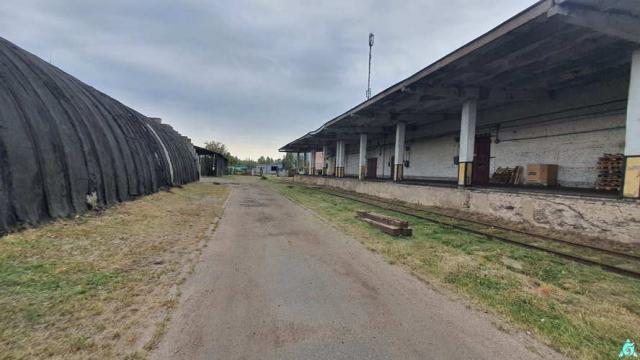 Комплекс 6 зданий торговой базы (АБК, склады и гараж) общ. пл. 11216 кв.м., расположенный на трех земельных участках общ. пл. 2,4616 га (Могилевская обл, г.Бобруйск, ул. 50 лет ВЛКСМ, 40 и 40Б)