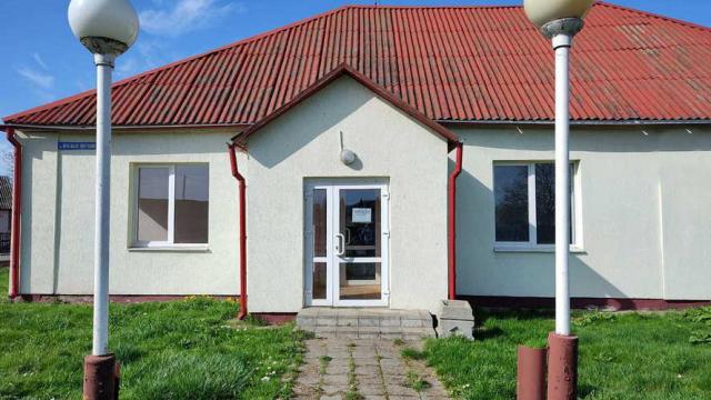 Капитальное строение с инв. №132/С-11185, административное здание пл. 271,3 кв.м. (Брестская обл., Ивановский р-н, г.Иваново, ул. Красных партизан, 27А)