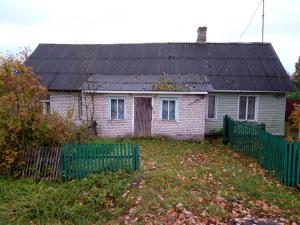 Изолированное помещение с инв. №220/D-4599, квартира пл. 57,5 кв.м. (Глубокский р-н, Подсвильский с/с, гп.Подсвилье, ул. Вокзальная, 10-2)